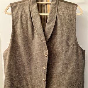 Men’s vest. Light grey ish brown. 44R. Never worn.